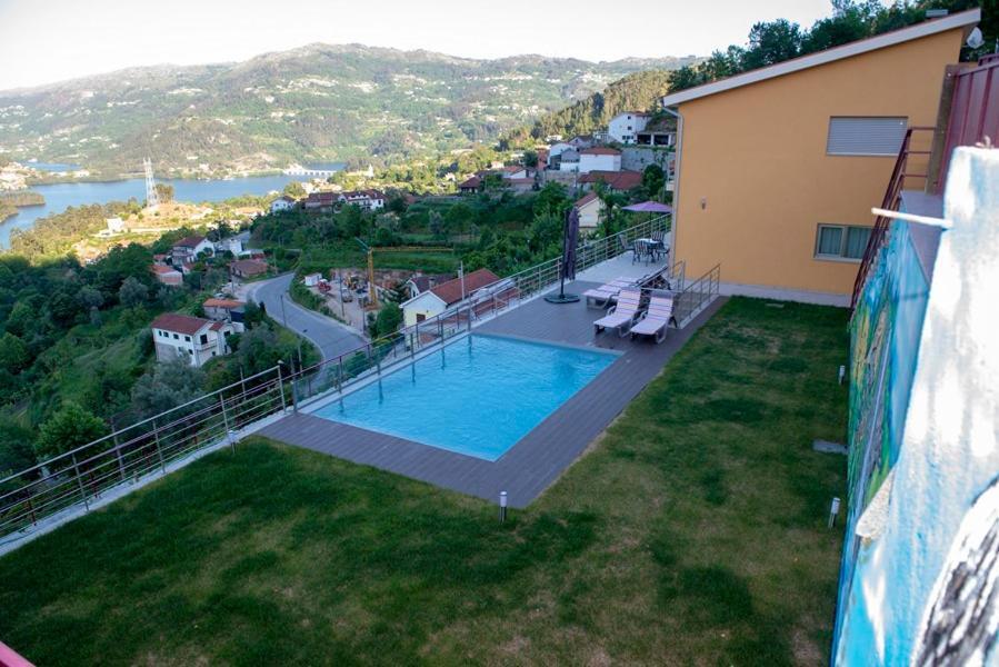 Merck Villa Geres Rio Caldo Luaran gambar